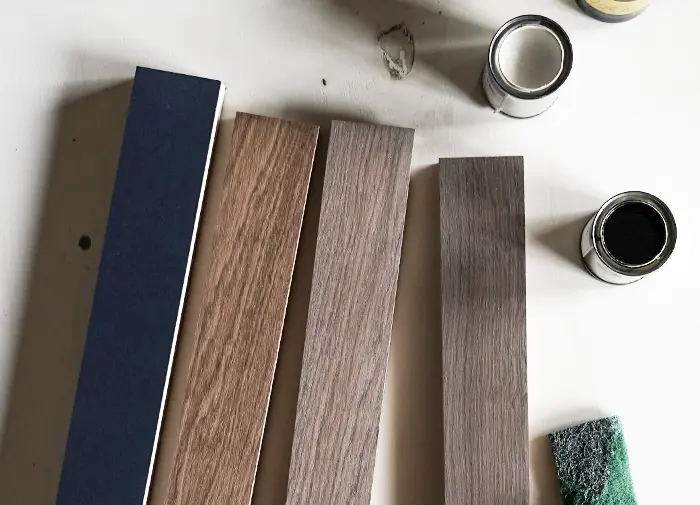 Linoleum & geölte Holzoberflächen von holzbegabt Oberflächenveredelung von holzbegabt – Linoleum und geölte Holzoberflächen für langlebige und hochwertige Möbel